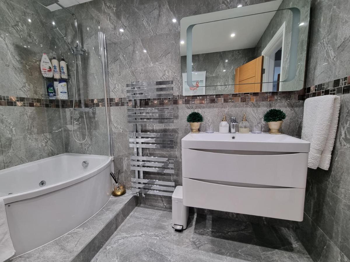 Jubilee House Apartment ลอนดอน ภายนอก รูปภาพ
